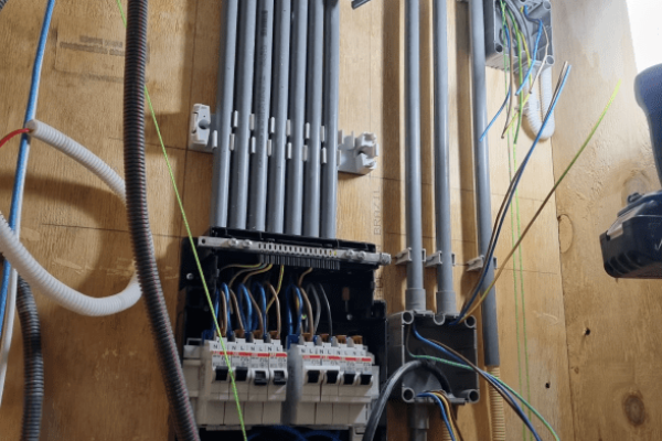 Groepenkast vernieuwen in Amsterdam